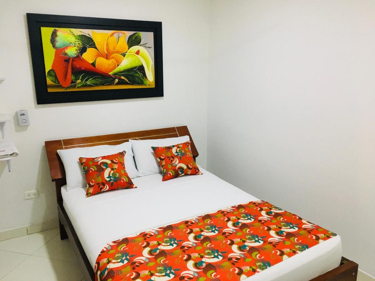 Hotel Canoa Inn Caucasia Kültér fotó